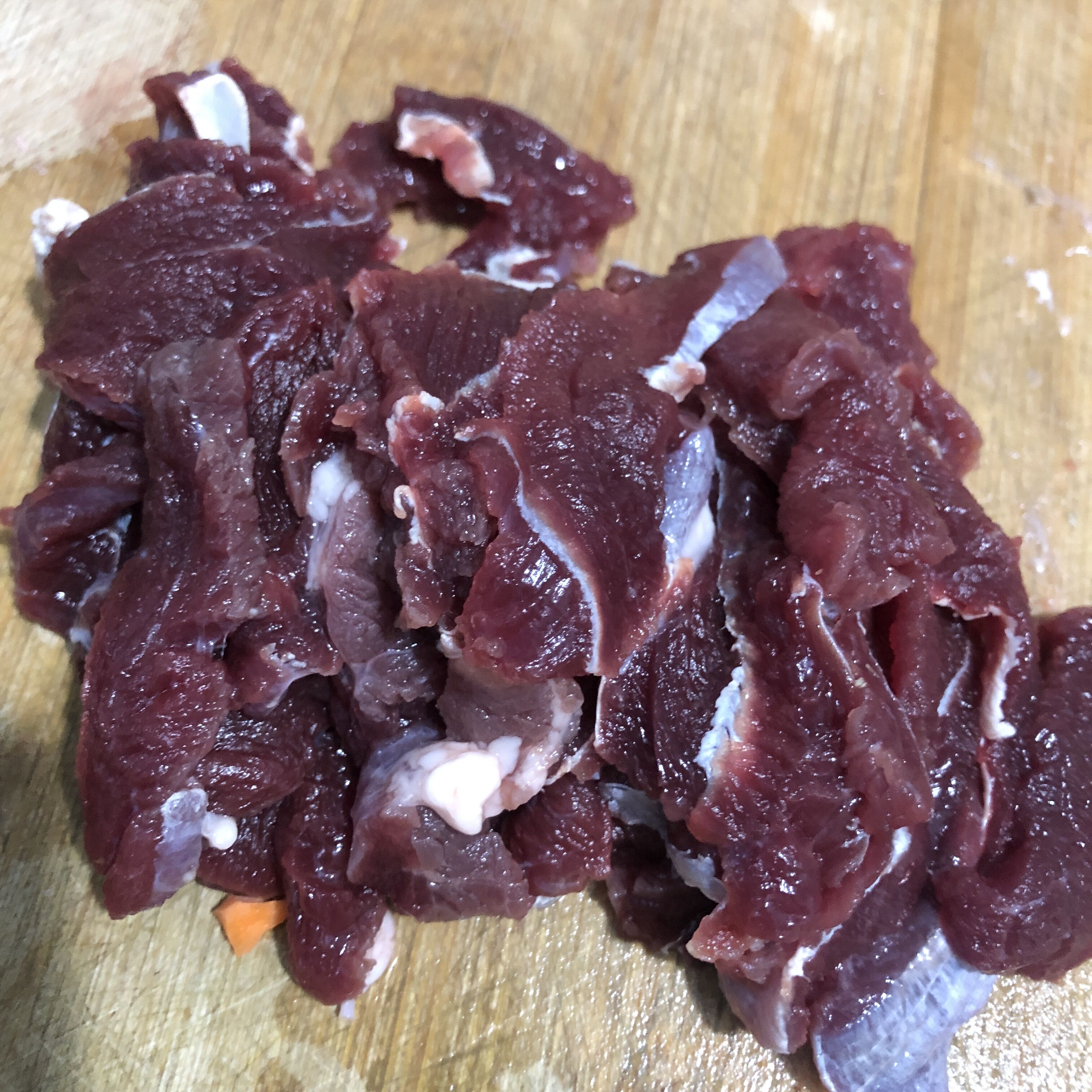 警告:你可能买的是假梅花鹿鹿肉!