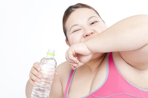 手指对开水的敏感度降低